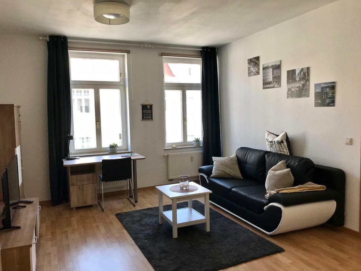 Ferienwohnung Leutzsch Am Leipziger Auenwald Exterior photo